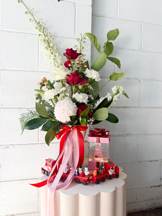 MRS CLAUS ARRANGEMENT