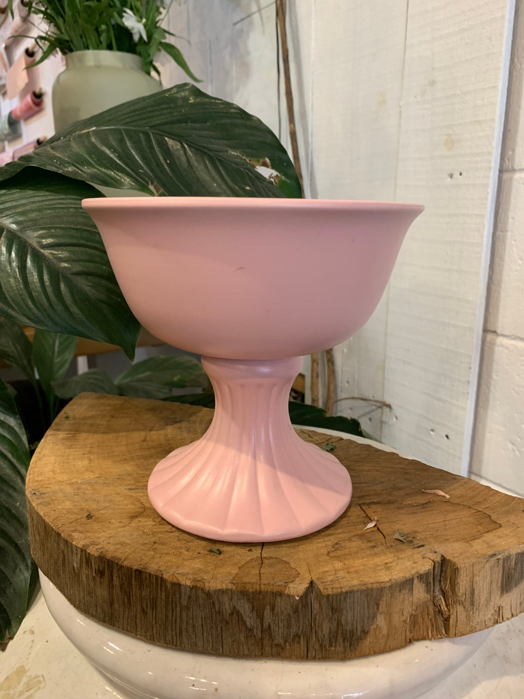 Pedestal Bowl (Pink)