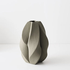 AMERIGO VASE